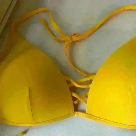NWT Calzedonia swimming suit in bright yellow - Picture 2 of 5